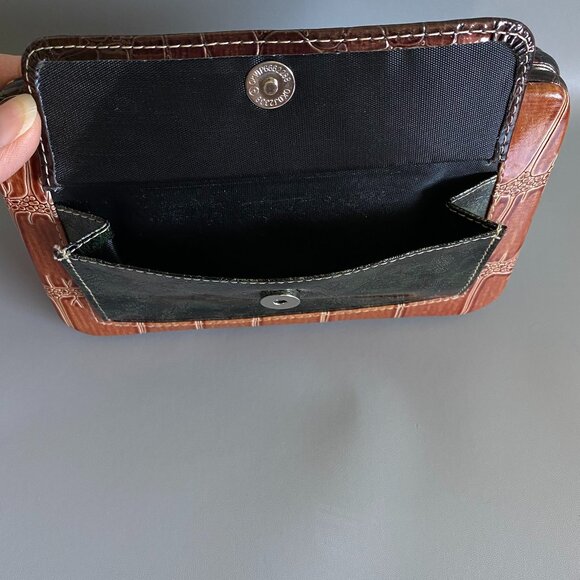 Structured Patchwork Hinged Multimedia Wallet - Picture 9 of 13